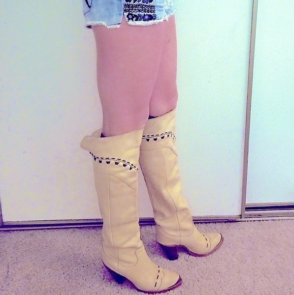 Zodiac Shoes - Rare 1969 Zodiac Leather KneeHigh Embroidered Steel Toe Boot Sz 8 wood heel